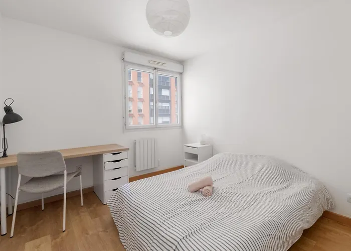 Grand Free Parking Prive Gratuit Διαμέρισμα *